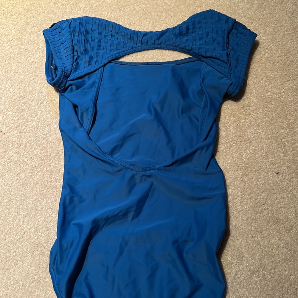leotard - Picture 2 of 2